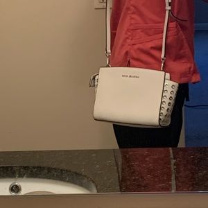 Michael kors crossbody bag
